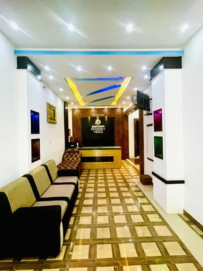 Отель Zam Zam Residency Cheruppulasseri Экстерьер фото